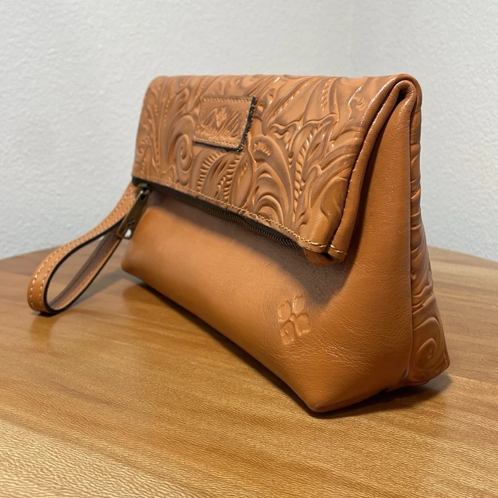 Patricia Nash VALERIE Tooled Leather Fold Over Wristlet Clutch Burnished EUC